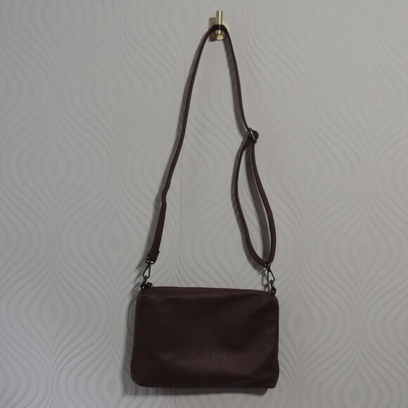 JOY SUSAN Red 2 in 1 Burgundy Red & Brown Vegan Hobo Bag plus Crossbody Purse - Picture 7 of 13